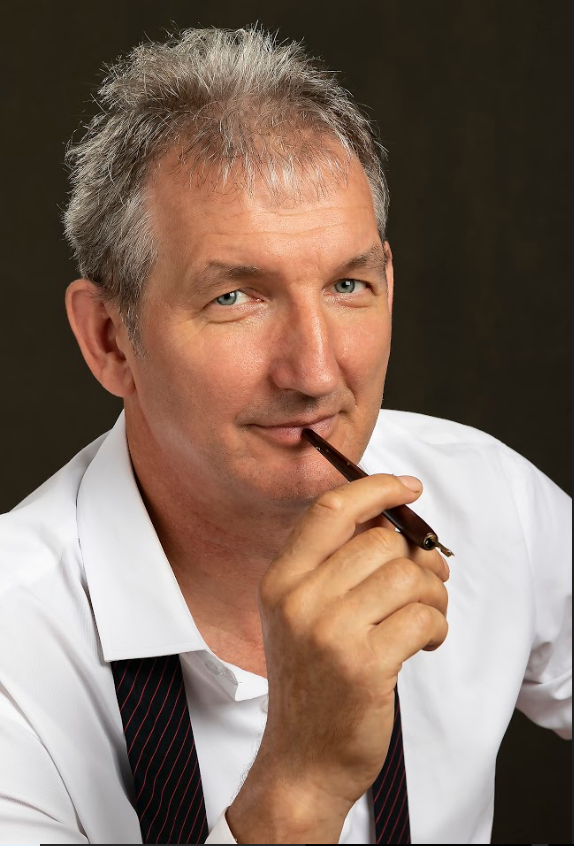 TZ Tóth Zoltán